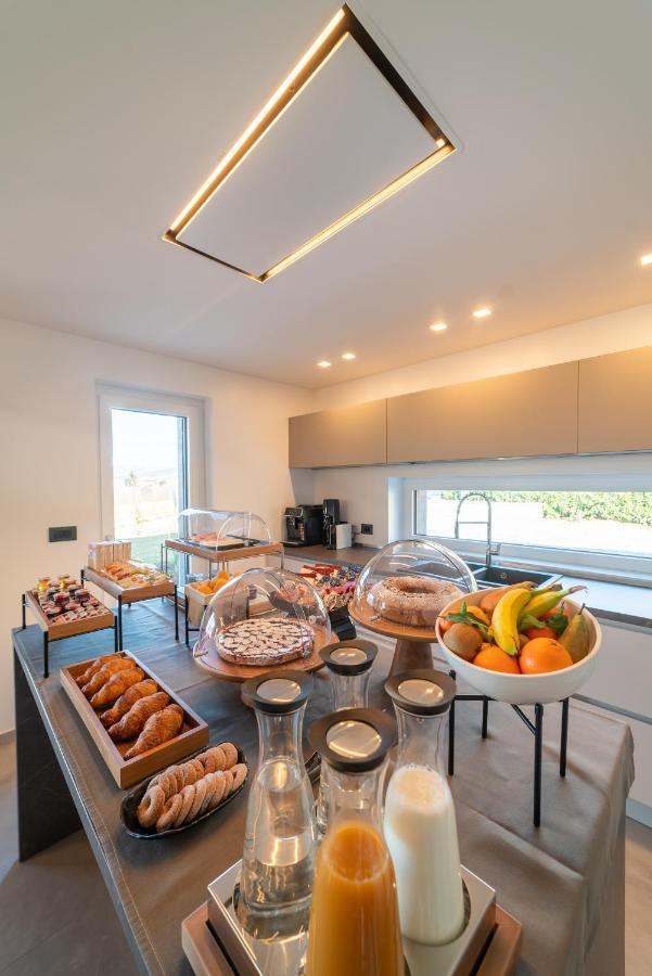 Villa Porrelli Rooms & Spa Suite San Demetrio ne' Vestini Zewnętrze zdjęcie